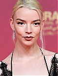 anya8-20~1.jpg