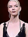 anya8-43~0.jpg