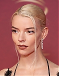 anya9-22~2.jpg